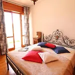 House Patrizia 6 Places Апартаменти *